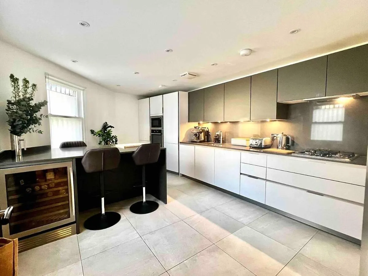 Modern Retreat In The Heart Of Shoreditch London 0*,